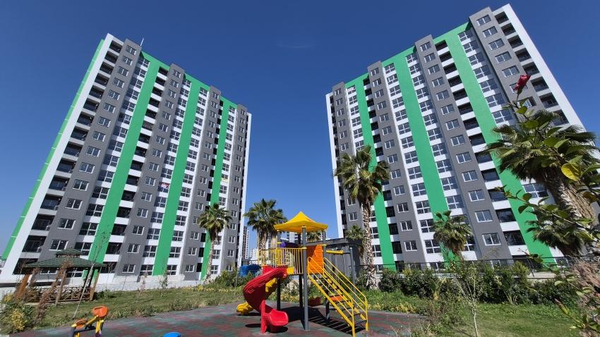 SATILIK Daire AKDEN�Z MH MEZ�TL� Mersin 80 m2 2650000 TL